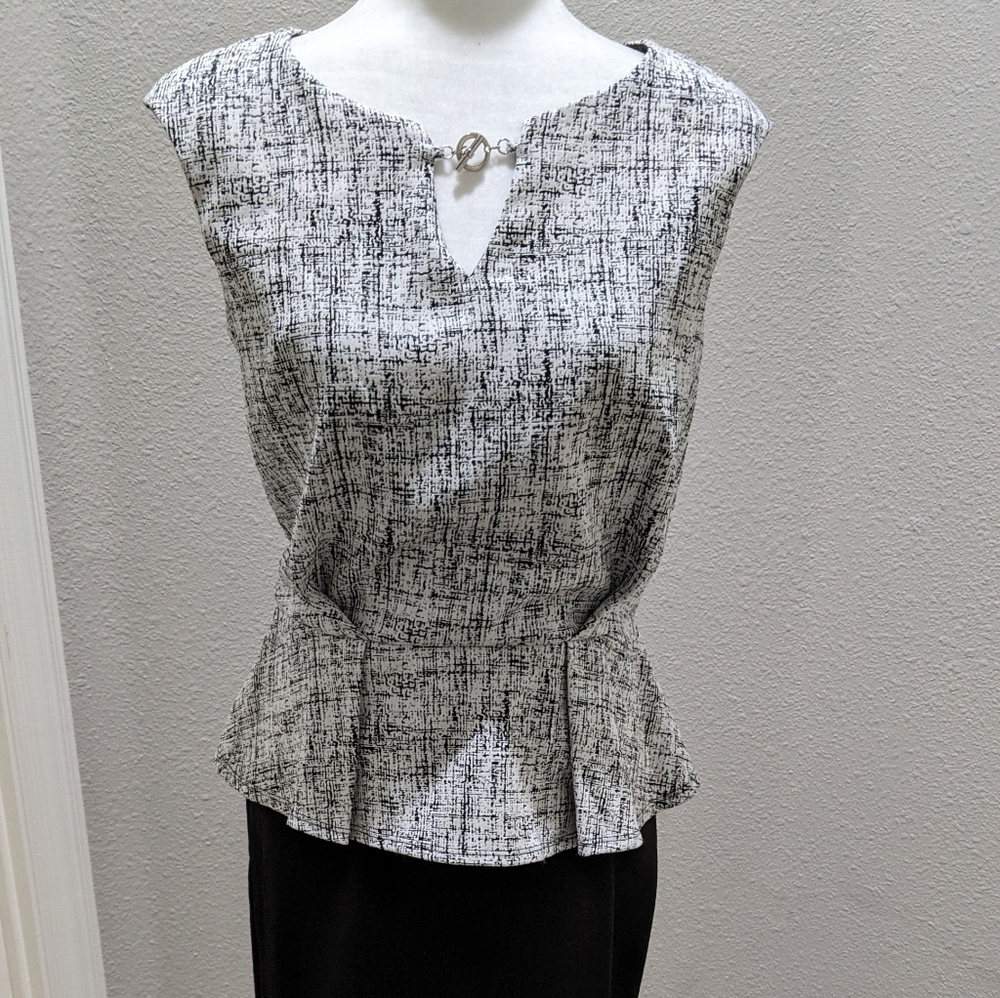 Enfocus Dress